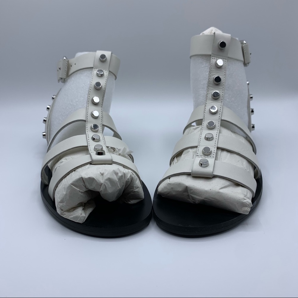 Marc Jacob cream studded leather sandal - 6.5M